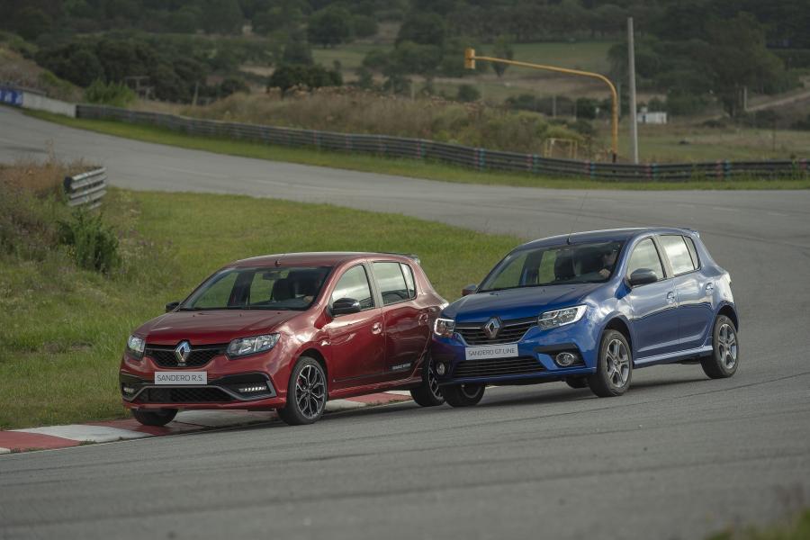  Renault Sandero R.S. 2019 года  (фото 47 из 49)